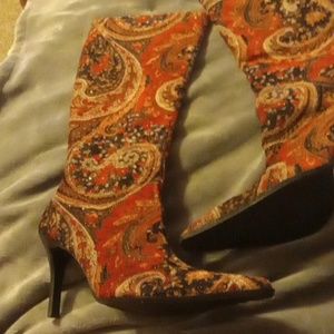 Womensboots Paisley new